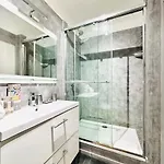 Palm Croisette - Vue & Martinez Апартаменты *