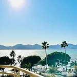 Palm Croisette - Vue & Martinez