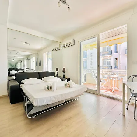 Apartment Palm Croisette - Vue & Martinez *