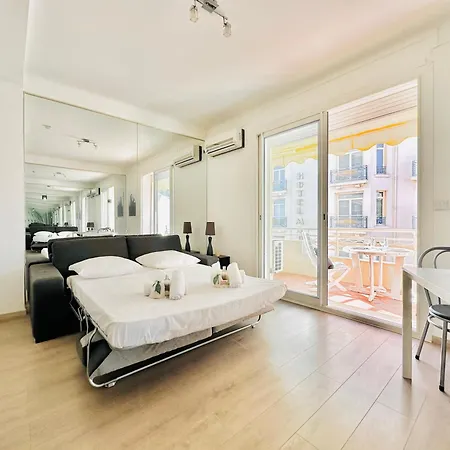 Apartment Palm Croisette - Vue & Martinez *